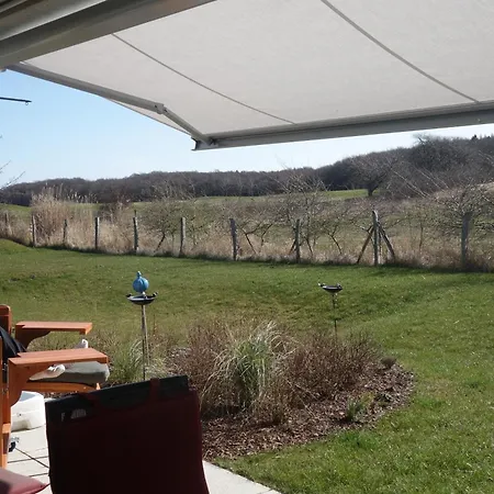 Апартаменты Kranich - Moderne Direkt Am Schloss Ranzow!